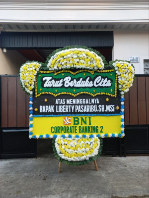Papan Bunga Duka di Ranggon