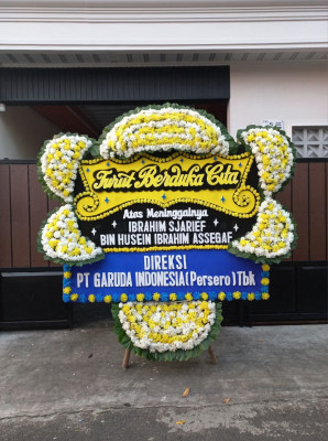 Papan Bunga Duka di Ranggon